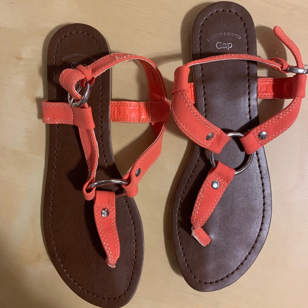 Gap Sandals